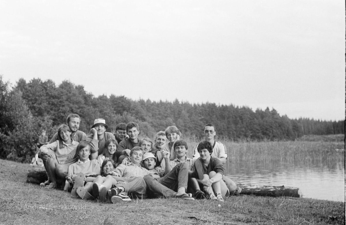Mazury. Lata 80. Uczniowie II LO w Starachowicach