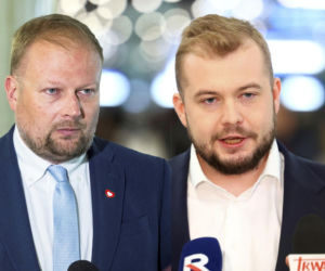 Poseł Moskal tłumaczy się ze spotkania z aferzystą. Zembaczyński mówi o wyrzuceniu z partii