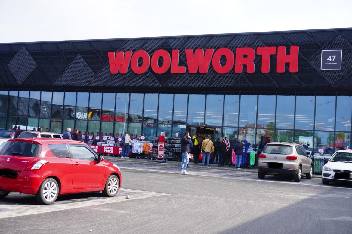 Tłumy na otwarciu Woolworth w Katowicach
