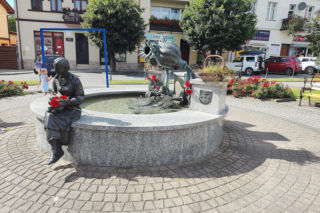 To jedno z najpiękniejszych miast w Małopolsce. Kiedyś było wsią, która należała do króla