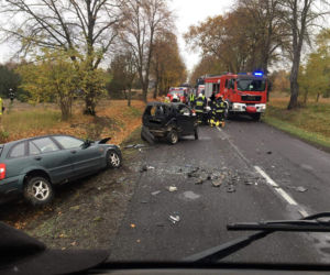 PILNE: KOSZMARNY wypadek na DW 483. Trwa akcja reanimacyjna kierowcy smarta
