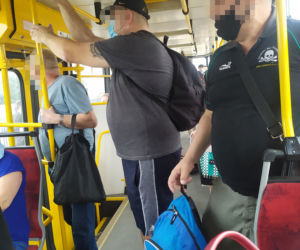Julia odebrała torebkę złodziejom z tramwaju! Dwójkę osiłków potraktowała ostrymi paznokciami