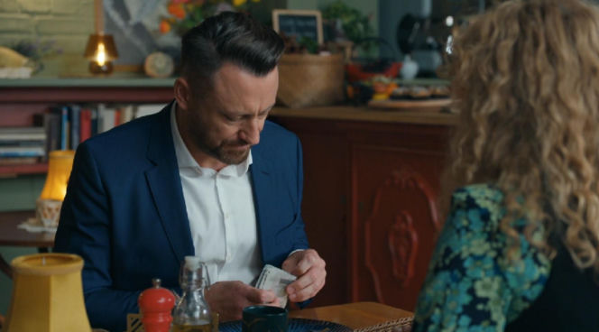 Barwy szczęścia, odcinek 3279. Wilk (Adam Szczyszczaj), Żabcia (Hanna Klepacka)