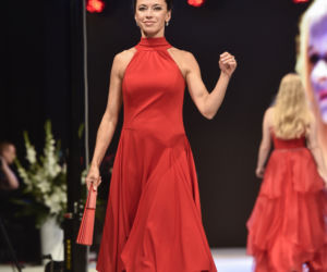 Anna Iberszer i Piotr Woźniak tańczą tango na 90-leciu Juraty i pokazie Doroty Goldpoint