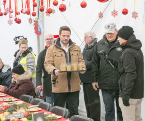 Trzaskowski rozdawał barszcz