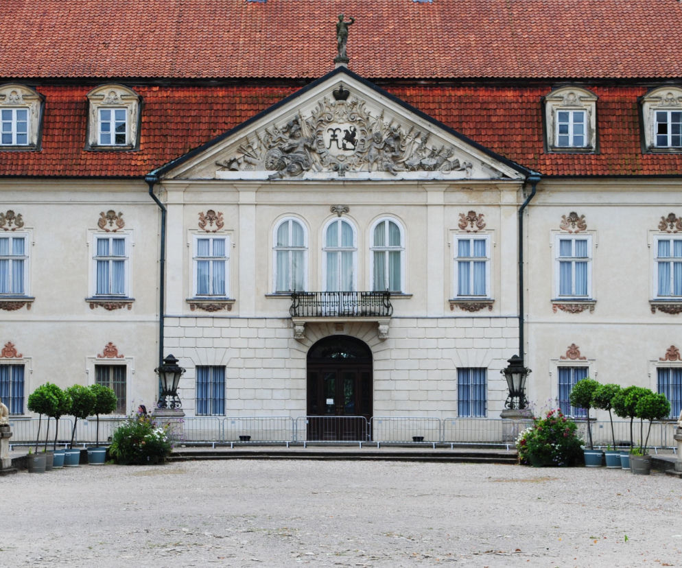 Pałac w Nieborowie na planie Lalki