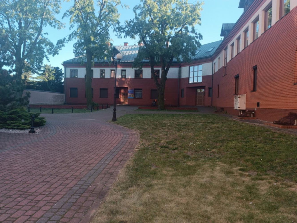 Ksiądz podejrzany o molestowanie nastolatek zatrzymany w Anglii