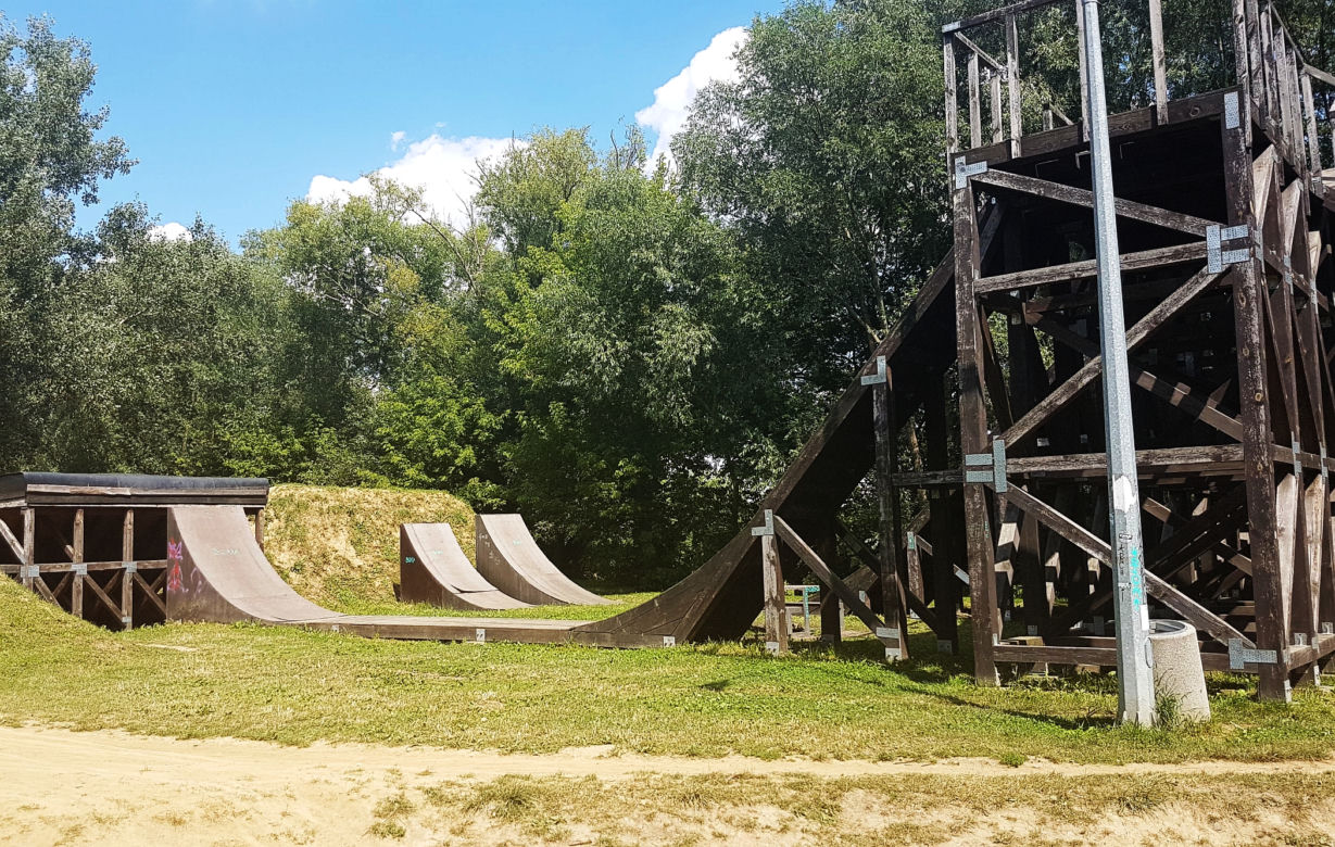 Dirt park w Rzeszowie przed modernizacją