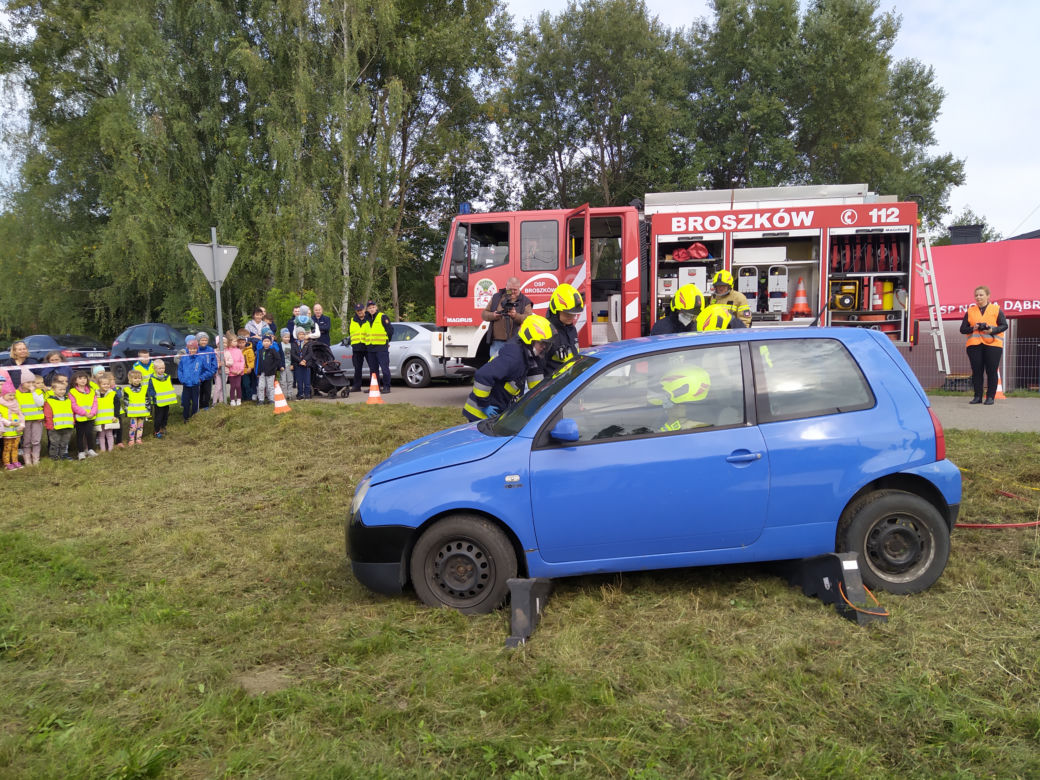 ZOBACZ ZDJĘCIA z akcji "Bezpieczny przejazd" w Koszewnicy, w gminie Kotuń - 15.09.2022