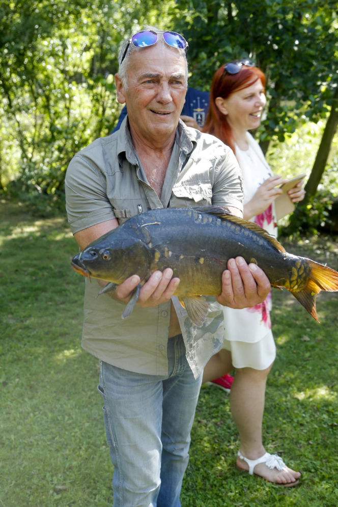 Karol Strasburger ćwiczy