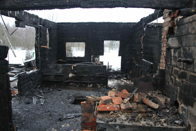 Ratowała sąsiadów z pożaru, osierociła synka. Tragedia na Mazowszu