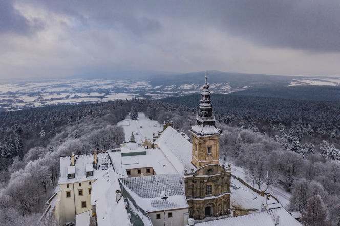 Świętokrzyskie w zimowej szacie