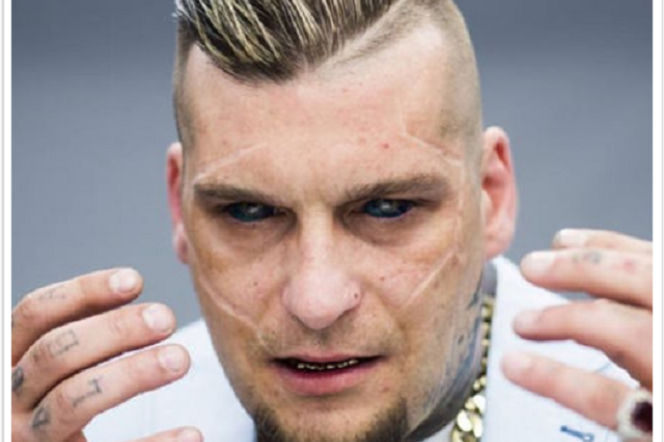 Popek USUNĄŁ Facebooka! Co się stało?
