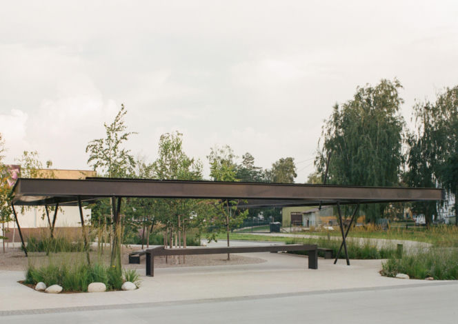 Plac Handlowy w Gorzycach. Bartosz Bukowski i Michał Woźniak