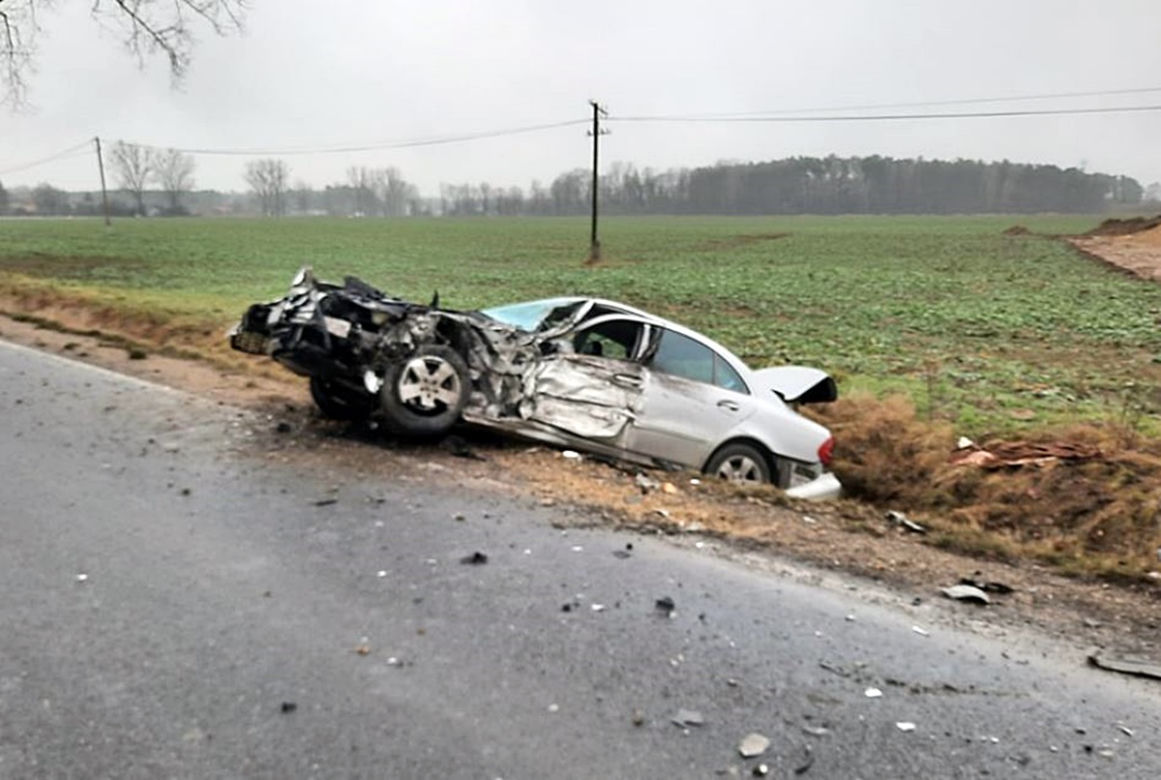 Wypadek na trasie DW 454 Ziemiełowice – Namysłów