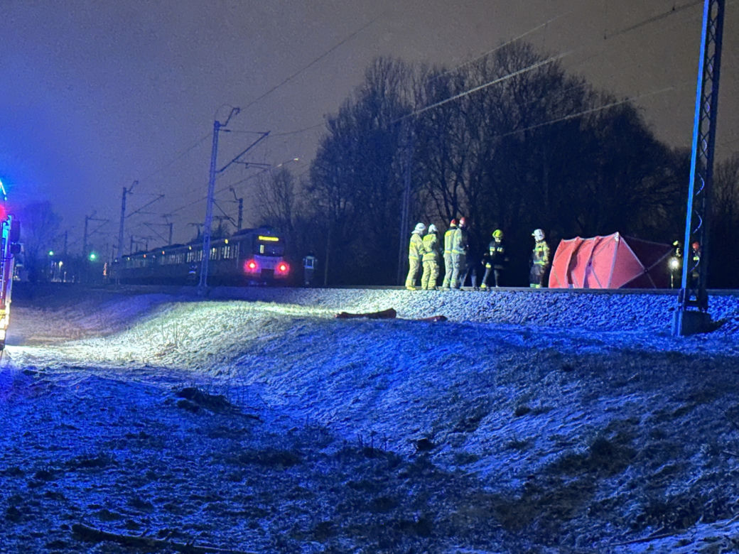 Tragedia w Ząbkach. Śmierć na torach, pieszy nie miał szans