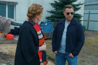 Barwy szczęścia odc. 3293. Józefina Rawiczowa (Elżbieta Jarosik), Wejher (Paweł Kowalczyk) policjant/ płatny zabójca