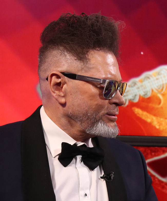 Krzysztof Rutkowski zaraza przegrała z jego fryzurą