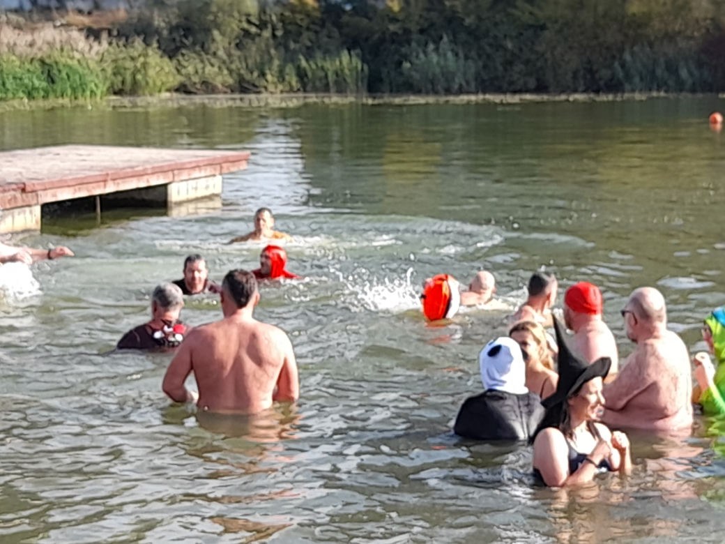 Rzeszowskie morsy z „Sopelka” rozpoczęły sezon. Zobaczcie zdjęcia! 