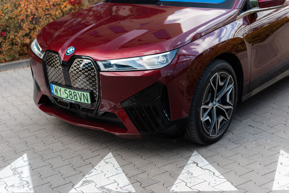 BMW iX xDrive 50
