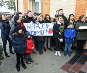 Nasz nowy dom: Pożar zabrał im dosłownie wszystko. Wzruszająca historia rodzeństwa z Siestrzenia!