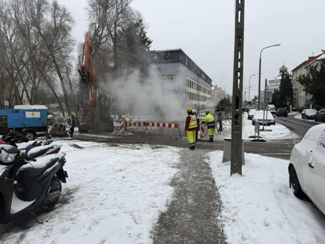 Awaria ciepłownicza w Warszawie (4.02.2026)