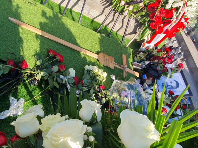 Obok niego spoczął poseł Łukasz Litewka. Kim był Aleksander Widera?