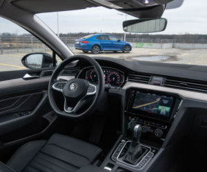 Volkswagen Passat Elegance vs Skoda Superb Sportline