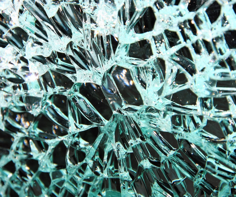 Jelenia Góra: Zabili dwie osoby na przejściu na pieszych podczas nielegalnych wyścigów (zdjęcie poglądowe)