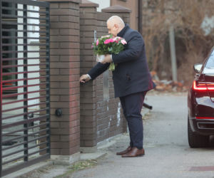 Jacek Sasin pamiętał o żonie w Dzień Kobiet