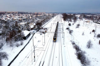 Śnieg sparaliżował kolej w całym kraju! PKP przekazuje dobre informacje dla pasażerów