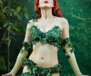 Burleska - sztuka czy stiptiz? Lady Fox obala stereotypy