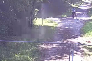 Mężczyzna i kobieta chcieli z bliska zobaczyć granicę z Rosją i zrobić kilka pamiątkowych zdjęć. Rowerowa wycieczka przybrała jednak nieoczekiwany obrót