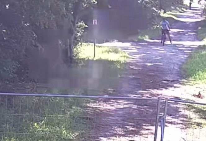 Mężczyzna i kobieta chcieli z bliska zobaczyć granicę z Rosją i zrobić kilka pamiątkowych zdjęć. Rowerowa wycieczka przybrała jednak nieoczekiwany obrót