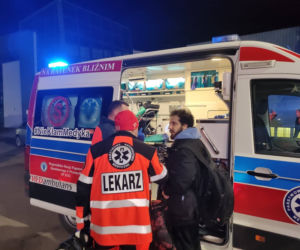 Ratownicy medyczni pomagają uchodźcom z Ukrainy [ZDJĘCIA]