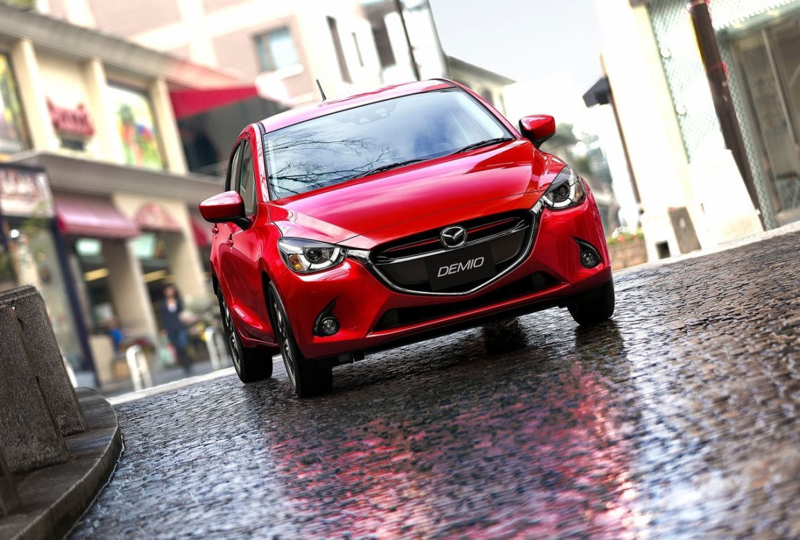 2015 nowa Mazda 2 