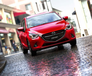 2015 nowa Mazda 2 