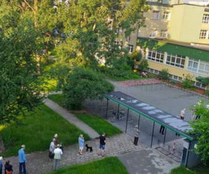  Wybory 2020 Warszawa. Kolejki do głosowania tuż po godz 8