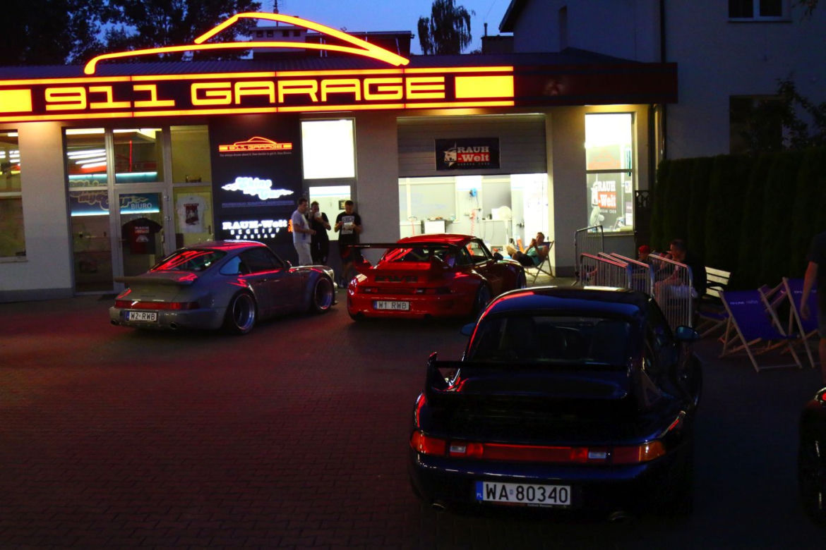 Akira Nakai San buduje Porsche 911 RWB