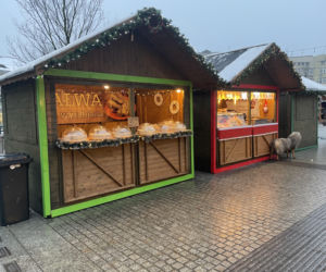 Pokémony, różowe gofry i zaskakujące różnice w cenach. Porównaliśmy łódzkie jarmarki