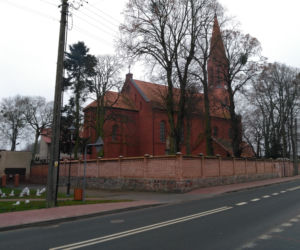 62-letni ksiądz uwiódł 17-latkę