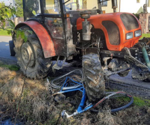 Śmiertelny wypadek w Szczereżu. Nie żyje rowerzysta potrącony przez traktor