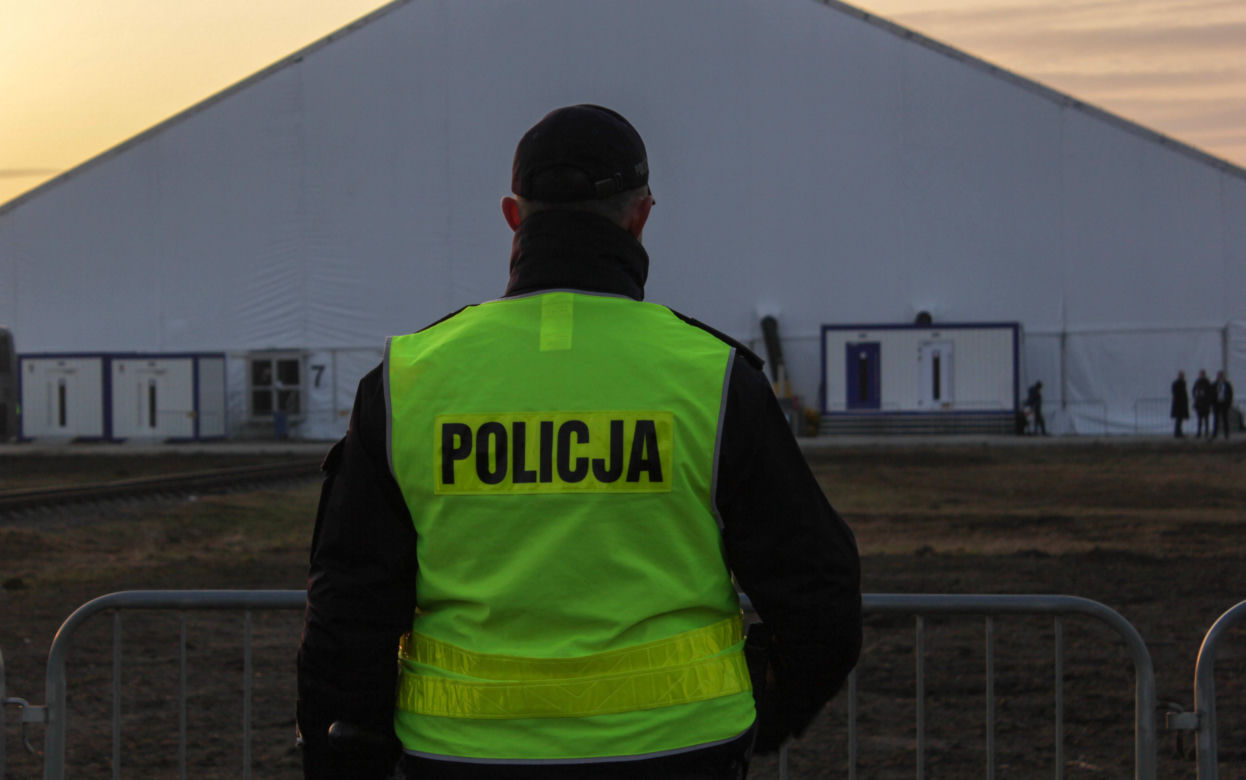 Śmigłowce i dziesiątki radiowozów na ulicach Małopolski