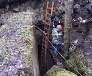 Zobaczcie akcję wydobycia pocisku. 