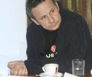 Bartłomiej Topa kiedyś i dziś. Tak przez lata zmieniał się gwiazdor hitowego serialu 1670