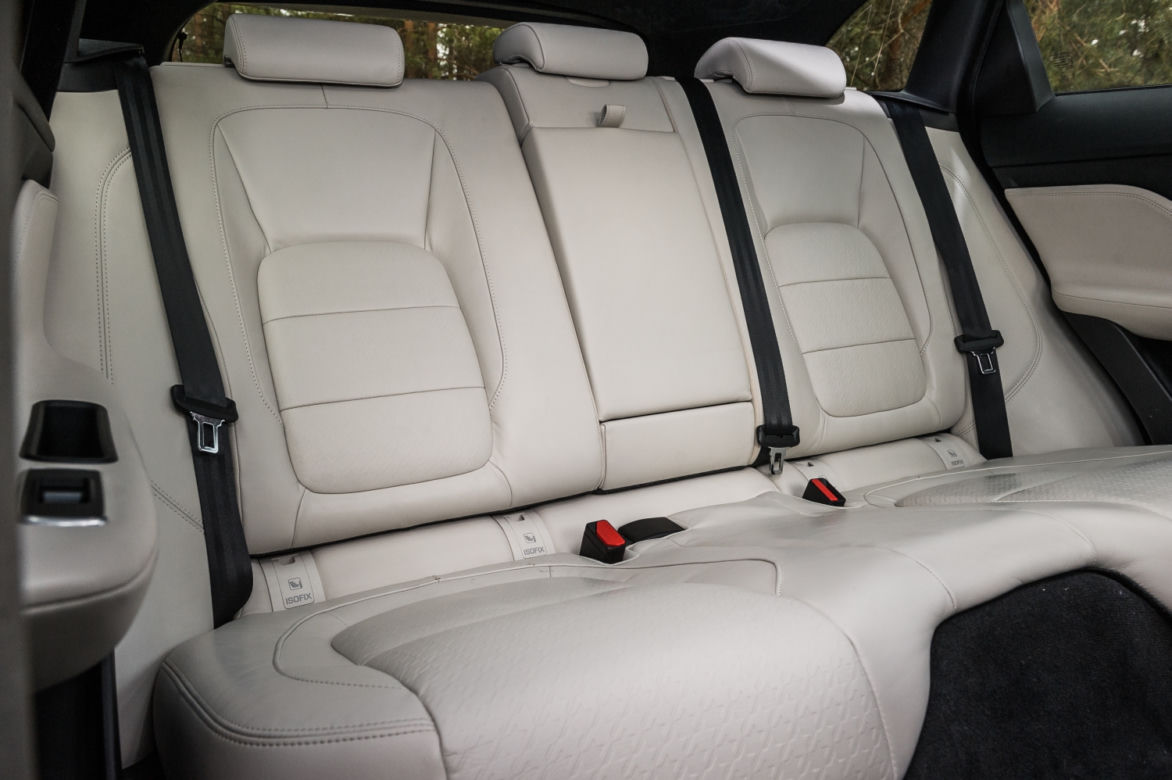 Jaguar F-Pace V6 3.0d AWD