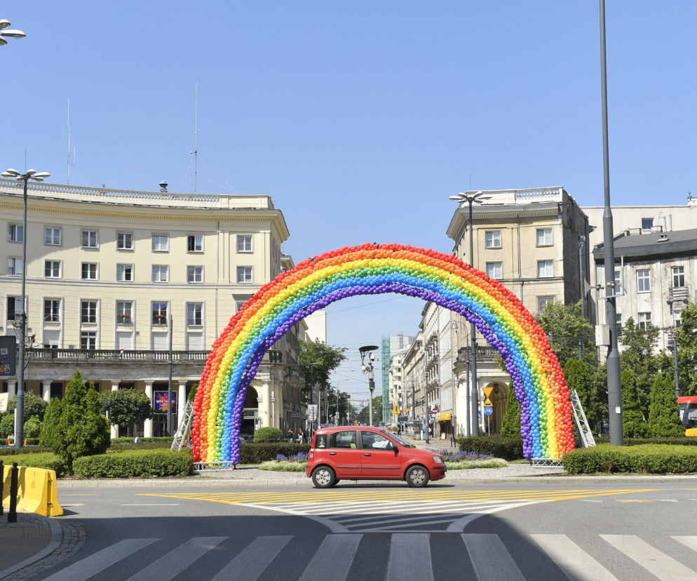 Tęcza wraca na Plac Zbawiciela w Warszawie