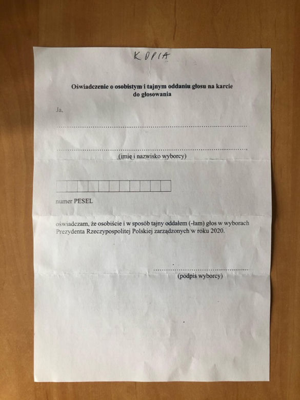 Kandydat na Prezydenta ujawnia „pakiet wyborczy”. Wyciek przed wyborami? [ZDJĘCIA]