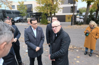 Łukasz Borowiak i Mateusz Morawiecki w Lesznie
