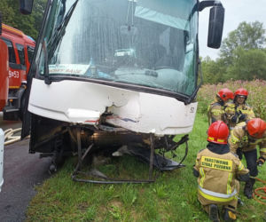 Wypadek w Witowicach Górnych. Nie żyją dwie osoby, ranne są dzieci